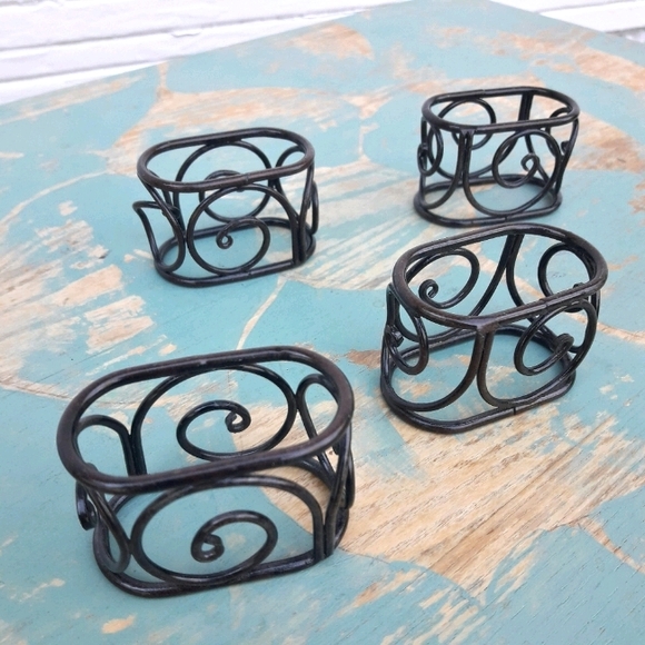 4 Napkin Rings Serveware Dining Essentials Metal - Picture 2 of 9